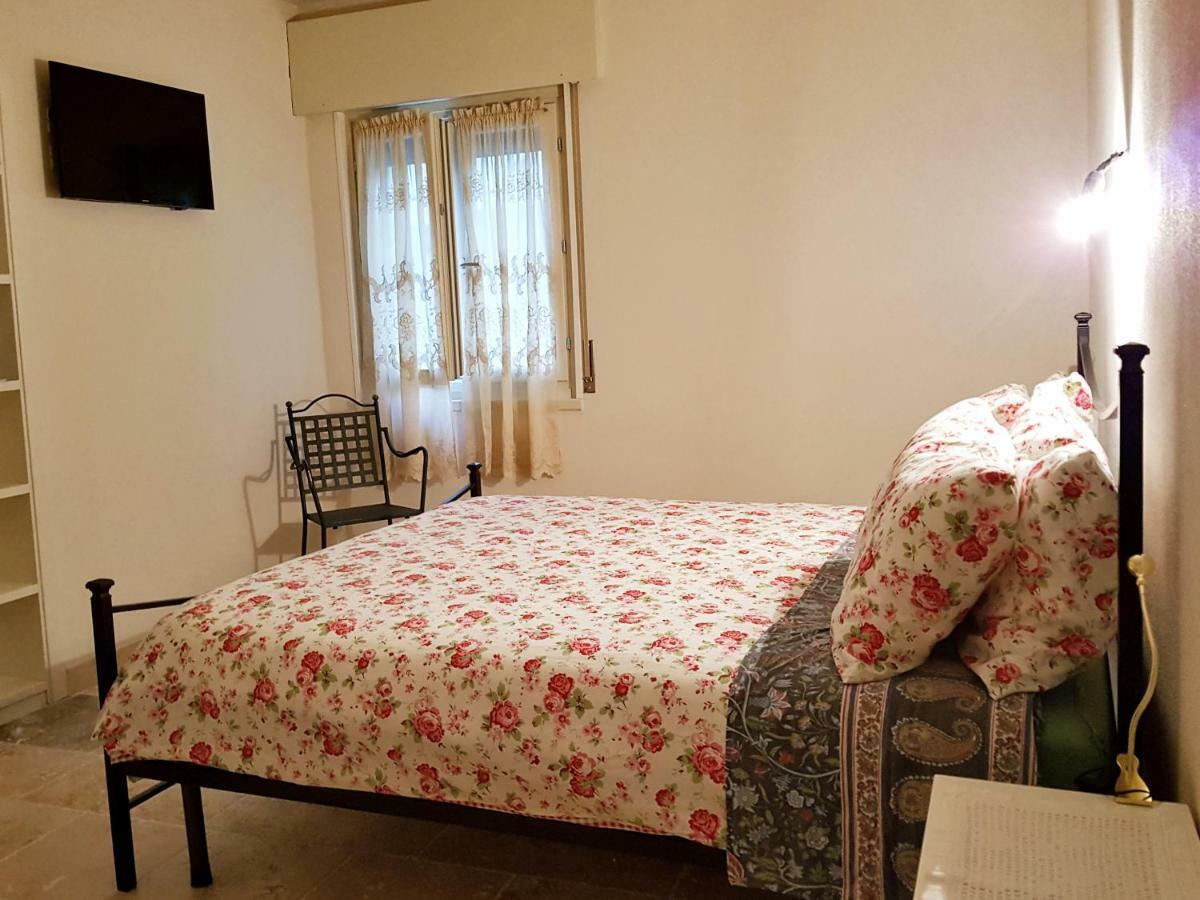 Foresteria Borgo Delle Grazie Curtatone Luaran gambar